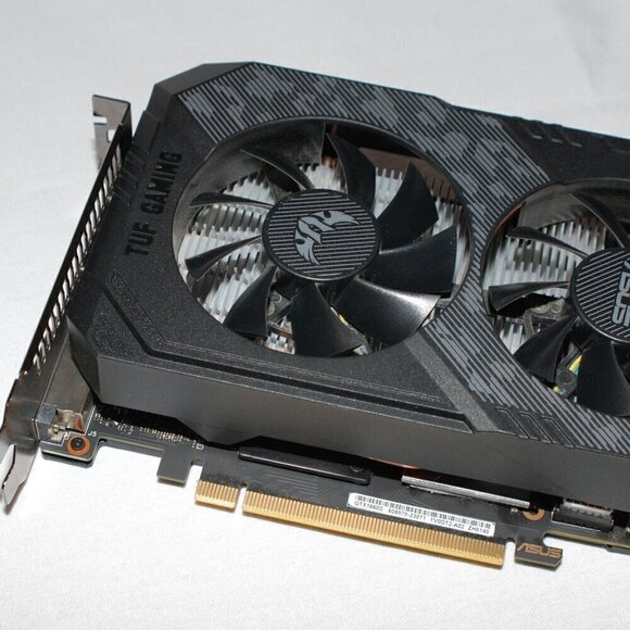 GPU ASUS 1660 Super TUF Gaming 6gb Graphics Card Nvidia - Picture 6 of 10